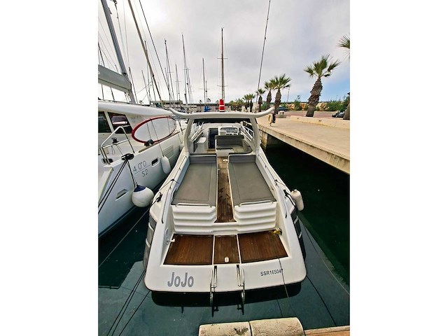 1996 -sunseeker apache 45 - motorjacht - afbeelding 28 van  31