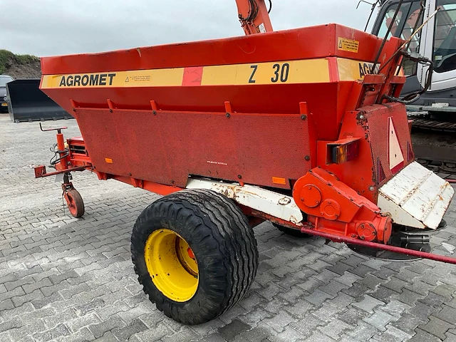 1996 agromet z 30 bezandingswagen - afbeelding 2 van  9