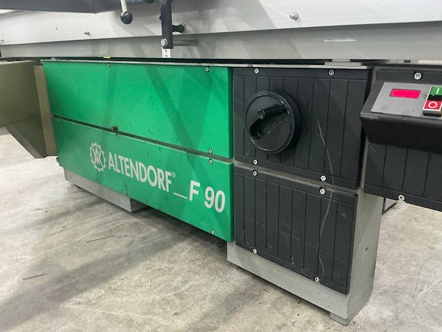 1996 altendorf f90 formaatcirkelzaagmachine - afbeelding 10 van  14
