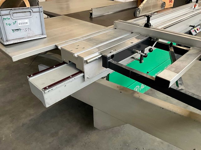 1996 altendorf f90 formaatcirkelzaagmachine - afbeelding 1 van  1