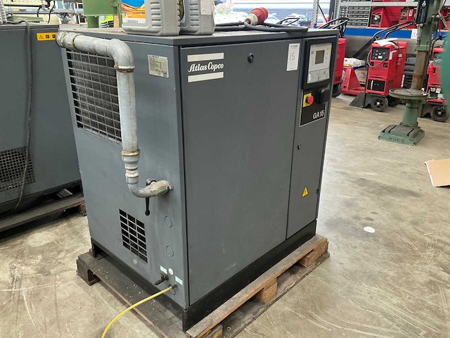 1996 atlas copco ga15ff schroefcompressor - afbeelding 1 van  3