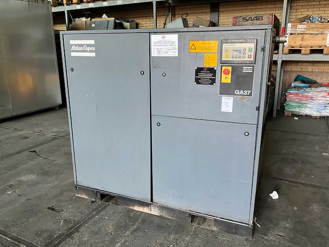 1996 atlas copco ga37 schroefcompressor - afbeelding 1 van  11