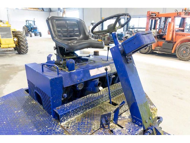1996 basquleur zelfrijdende f 4250 dumper - afbeelding 8 van  14