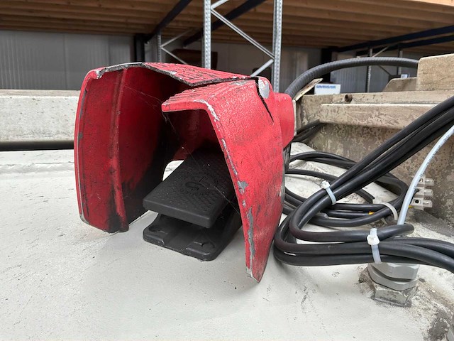 1996 baykal hgl 2600/8 hydraulische guillotineschaar - afbeelding 3 van  17