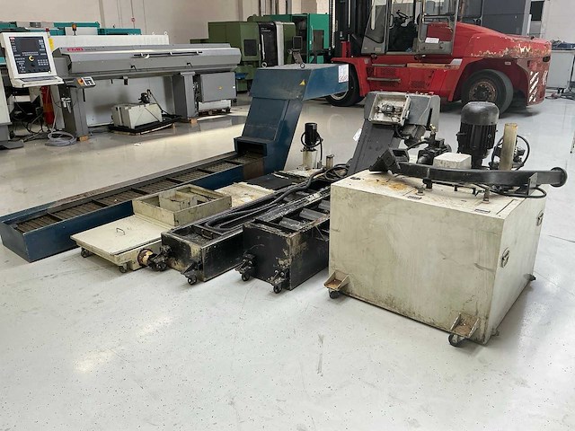 1996 bermec italia 5551 diverse onderdelen, gereedschappen en accessoires (5x) - afbeelding 1 van  9