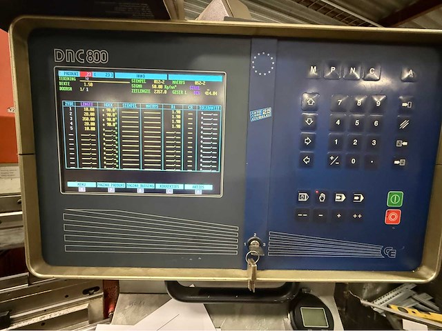 1996 beyeler pr 8 100x3100 kantbank - afbeelding 8 van  10