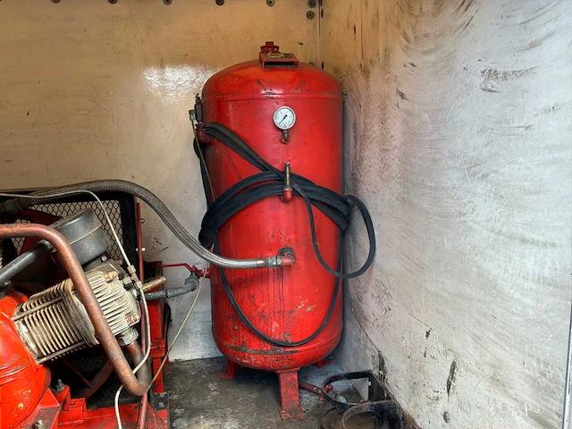1996 bunk bu 2000 compressor in aanhangwagen - afbeelding 5 van  8