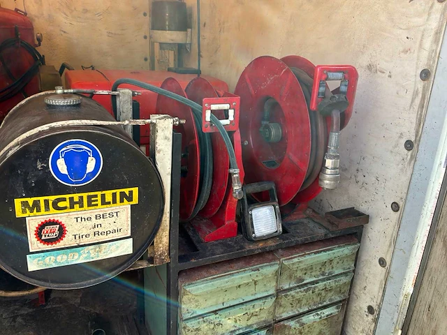 1996 bunk bu 2000 compressor in aanhangwagen - afbeelding 7 van  8