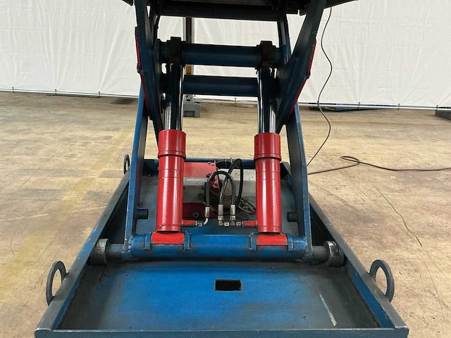 1996 buter h 30-11 2.200 kg hefplateau, lastafel, heftafel - afbeelding 9 van  12