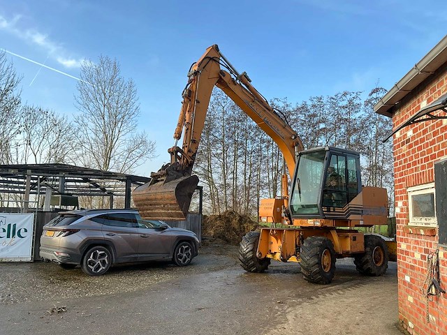 1996 case 788 powersensor banden graafmachine - afbeelding 34 van  52