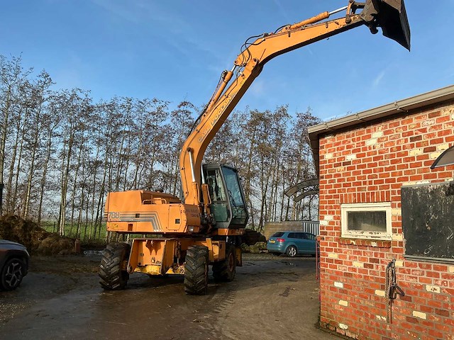 1996 case 788 powersensor banden graafmachine - afbeelding 41 van  52