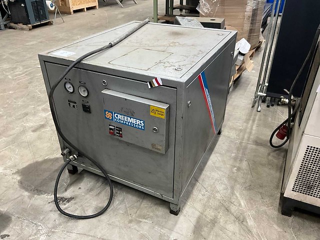 1996 creemers rcn 11-61 – 2942 schroefcompressor - afbeelding 1 van  9