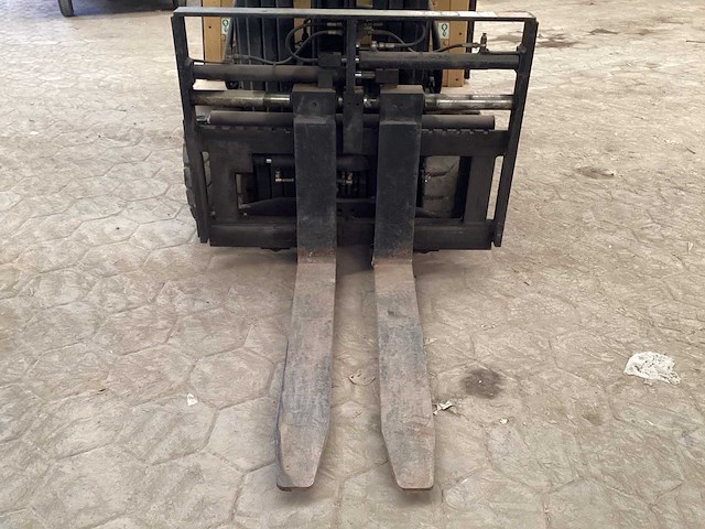 1996 daewoo b 30 s vorkheftruck - afbeelding 8 van  12