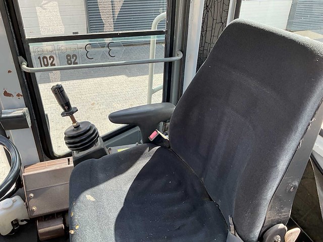 1996 daewoo mg200 shovel - afbeelding 18 van  31