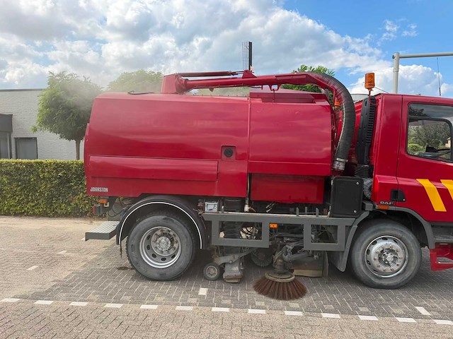 1996 daf 65.180 ati mmbs veegwagen – johnston – 45 km/u - afbeelding 14 van  23
