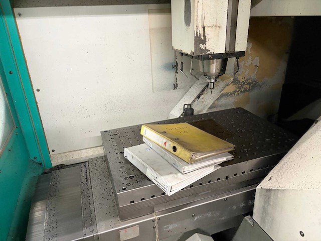 1996 deckel maho dmc70v 3-assig cnc verticaal bewerkingscentrum - afbeelding 27 van  37