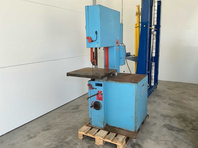 1996 doall 2013-v verticale bandzaagmachine - afbeelding 1 van  11