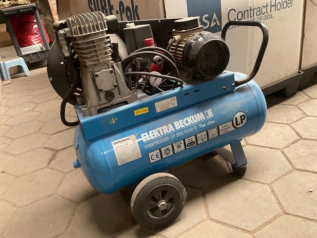 1996 elektra beckum lp 300 / 10 / 40d air compressor - afbeelding 1 van  7