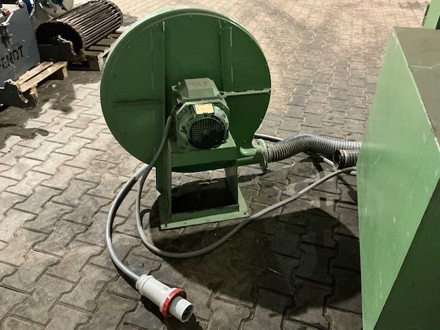 1996 elite boere tkk900ls breedbandschuurmachine - afbeelding 8 van  29