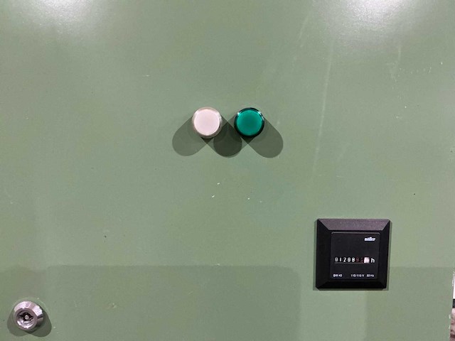 1996 elite boere tkk900ls breedbandschuurmachine - afbeelding 27 van  29