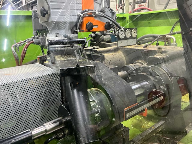 1996 engel es 650/125 hl spuitgietmachine - afbeelding 14 van  18