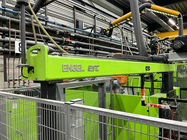 1996 engel es 650/125 hl spuitgietmachine - afbeelding 7 van  19