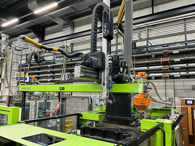 1996 engel es 650/125 hl spuitgietmachine - afbeelding 13 van  19