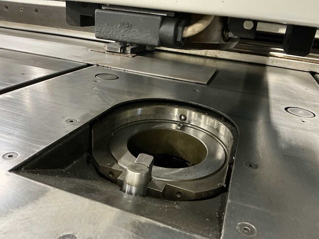 1996 euromac cx 750/30 ponsmachine cnc - afbeelding 6 van  22