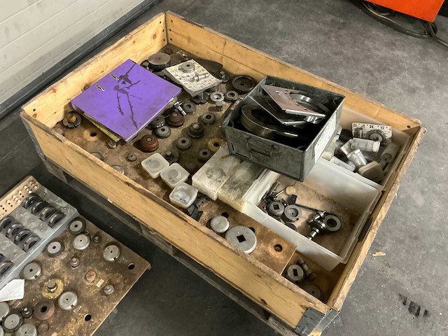 1996 euromac cx 750/30 ponsmachine cnc - afbeelding 14 van  22