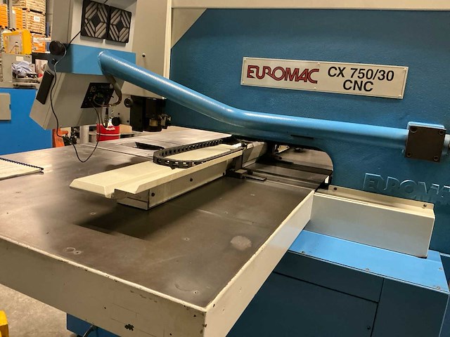 1996 euromac cx 750/30 ponsmachine cnc - afbeelding 19 van  22