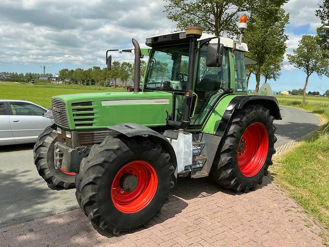 1996 fendt 511c vierwielaangedreven landbouwtractor - afbeelding 5 van  13