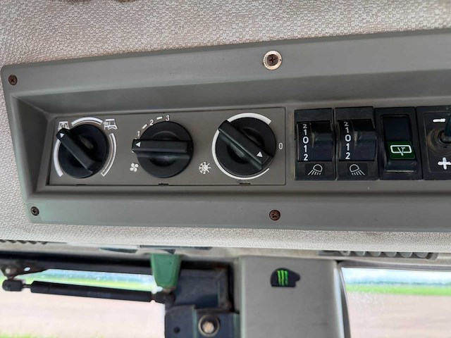 1996 fendt 512c vierwielaangedreven landbouwtractor - afbeelding 6 van  16