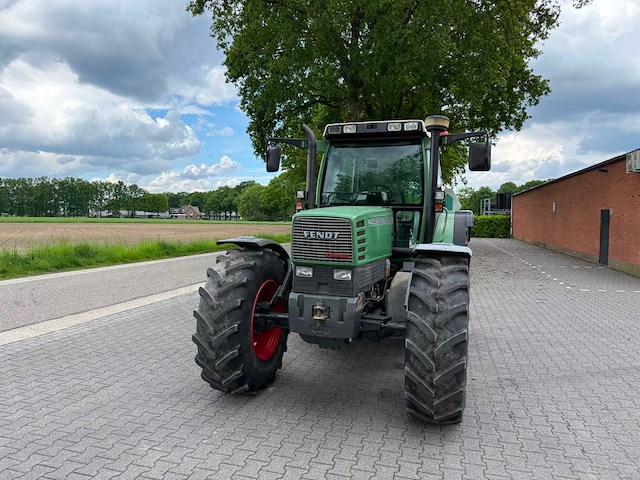 1996 fendt 512c vierwielaangedreven landbouwtractor - afbeelding 15 van  16