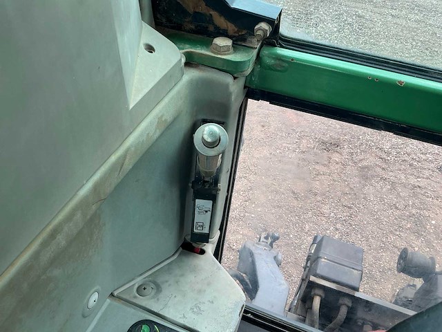 1996 fendt 816/2 vierwielaangedreven landbouwtractor - afbeelding 50 van  65