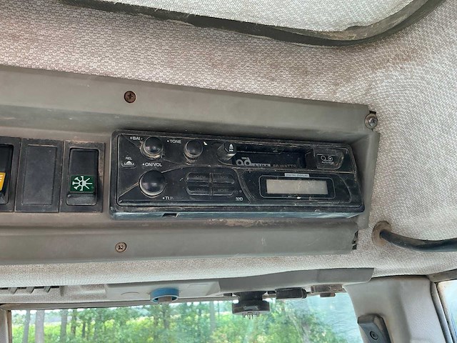 1996 fendt 816/2 vierwielaangedreven landbouwtractor - afbeelding 52 van  65