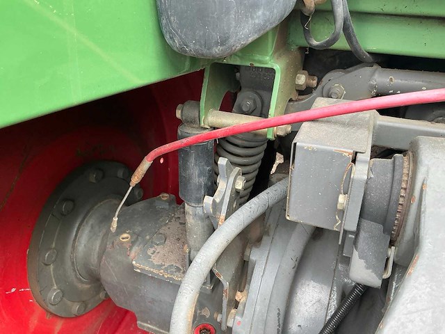 1996 fendt 816/2 vierwielaangedreven landbouwtractor - afbeelding 21 van  60