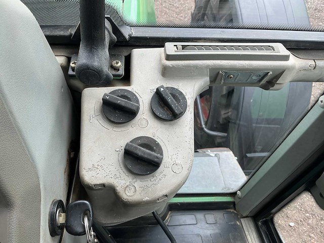1996 fendt 816/2 vierwielaangedreven landbouwtractor - afbeelding 35 van  60