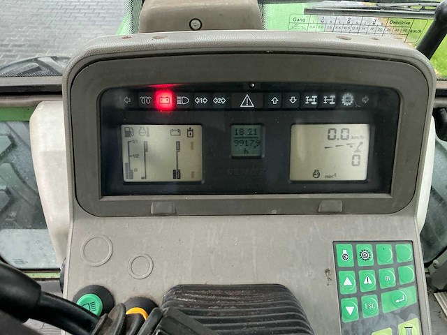 1996 fendt farmer 310 turbomatik vierwielaangedreven landbouwtractor - afbeelding 17 van  29