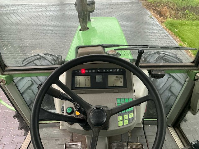 1996 fendt farmer 310 turbomatik vierwielaangedreven landbouwtractor - afbeelding 24 van  29