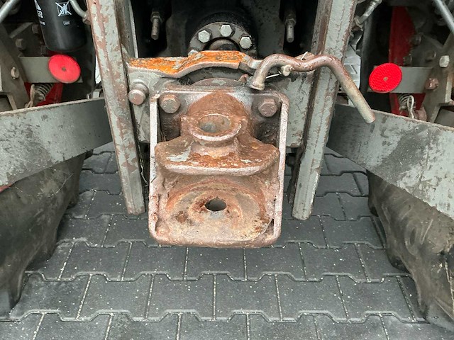 1996 fendt farmer 310 turbomatik vierwielaangedreven landbouwtractor - afbeelding 9 van  14