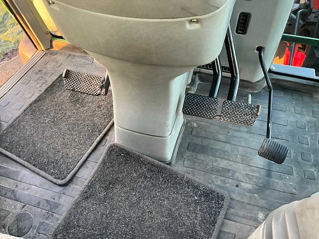 1996 fendt favorit 816 turboshift vierwielaangedreven landbouwtractor - afbeelding 33 van  47