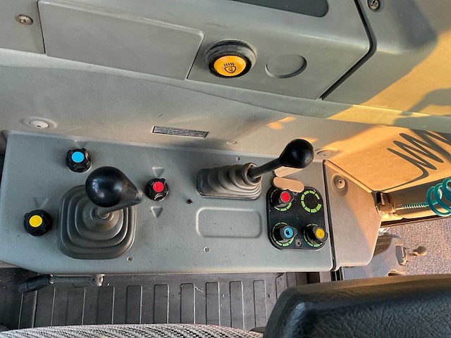 1996 fendt favorit 816 turboshift vierwielaangedreven landbouwtractor - afbeelding 6 van  7