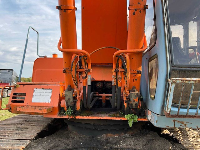 1996 fiat-hitachi ex300-3 rupsgraafmachine - afbeelding 1 van  2