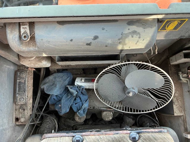 1996 fiat hitachi fh150w.3 mobiele kraan - afbeelding 53 van  74