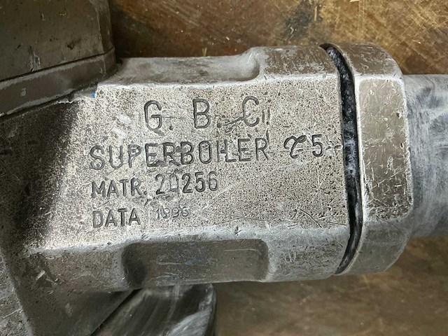 1996 g.b.c. superboiler 25 pijpafschuinmachine - afbeelding 5 van  5