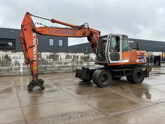 1996 hitachi fh150w-3 mobiele kraan - afbeelding 1 van  57