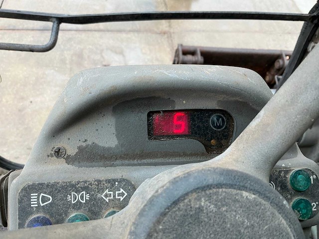 1996 hitachi fh150w-3 mobiele kraan - afbeelding 28 van  57