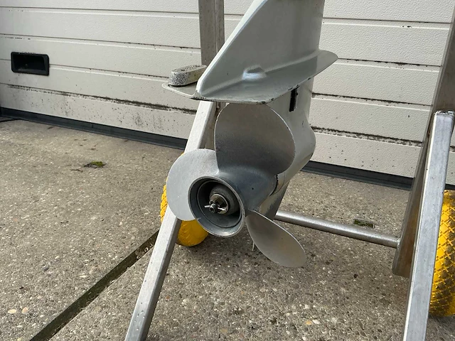 1996 honda 9.9 pk 4 takt langstaart buitenboordmotor - afbeelding 5 van  9