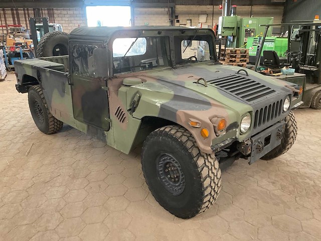 1996 humveee m1097 a2 legervoertuig - afbeelding 12 van  21