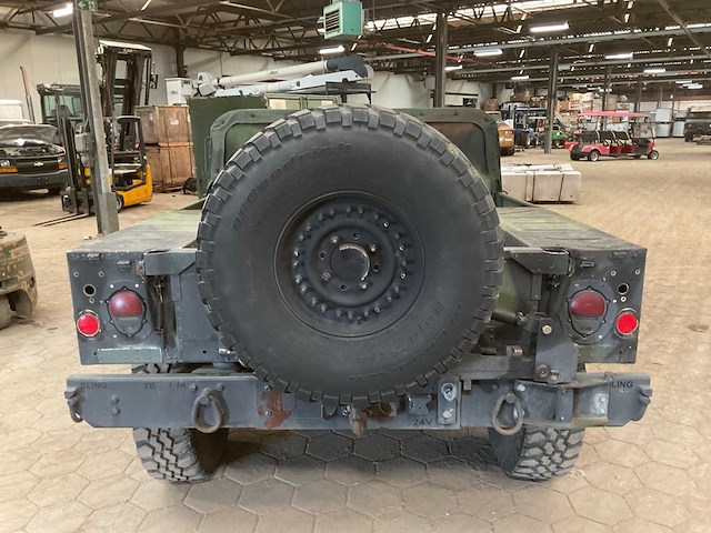 1996 humveee m1097 a2 legervoertuig - afbeelding 20 van  21